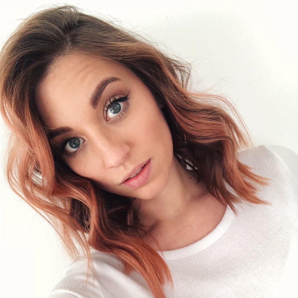 Meet your Posher, Carly
